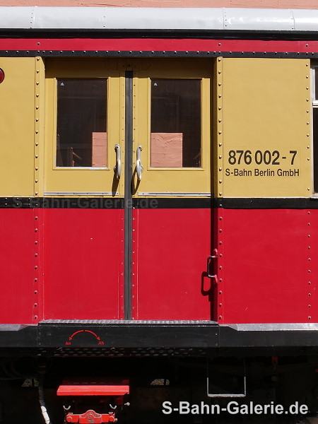 Beiwagen 876 002 am 25.05.2024 in Erkner - S-Bahn-Galerie.de Beiwagen 876 002 am 25.05.2024 in Erkner - S-Bahn-Galerie.de