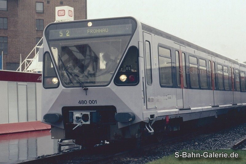 Prototyp 480 001 - BVG und S-Bahn Berlin - S-Bahn-Galerie.de Prototyp 480 001 - BVG und S-Bahn Berlin - S-Bahn-Galerie.de