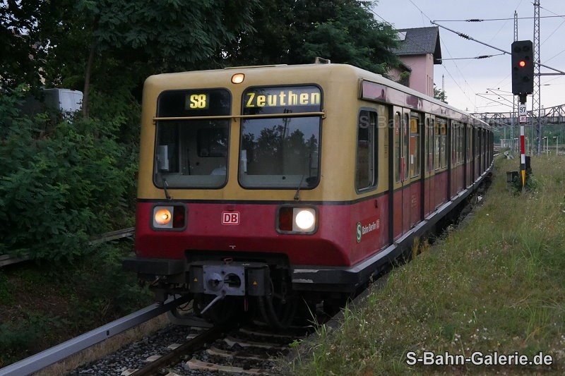 485 115 am 14.08.2020 in Birkenwerder - S-Bahn-Galerie.de 485 115 am 14.08.2020 in Birkenwerder - S-Bahn-Galerie.de