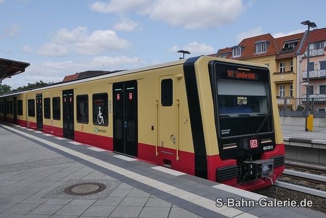 484 001 am 18.07.2021 in Baumschulenweg - S-Bahn-Galerie.de 484 001 am 18.07.2021 in Baumschulenweg - S-Bahn-Galerie.de