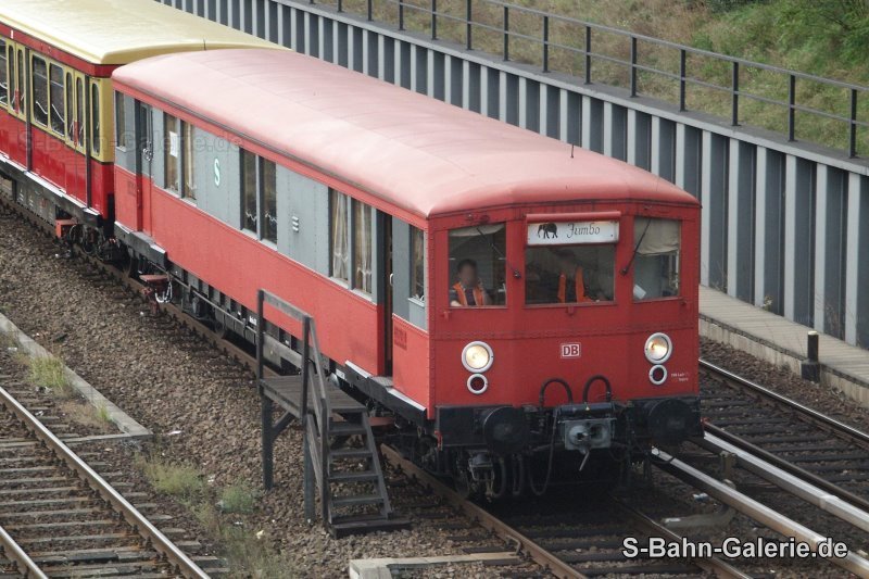 Rangiertriebwagen 478 701 Jumbo der S-Bahn Berlin 2003 in Berlin Rangiertriebwagen 478 701 Jumbo der S-Bahn Berlin 2003 in Berlin