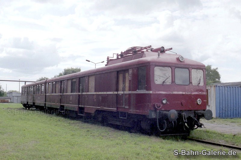 ES 26 002 und ET 26 002 am 04.08.2005 in Peenemünde - S-Bahn-Galerie.de ES 26 002 und ET 26 002 am 04.08.2005 in Peenemünde - S-Bahn-Galerie.de