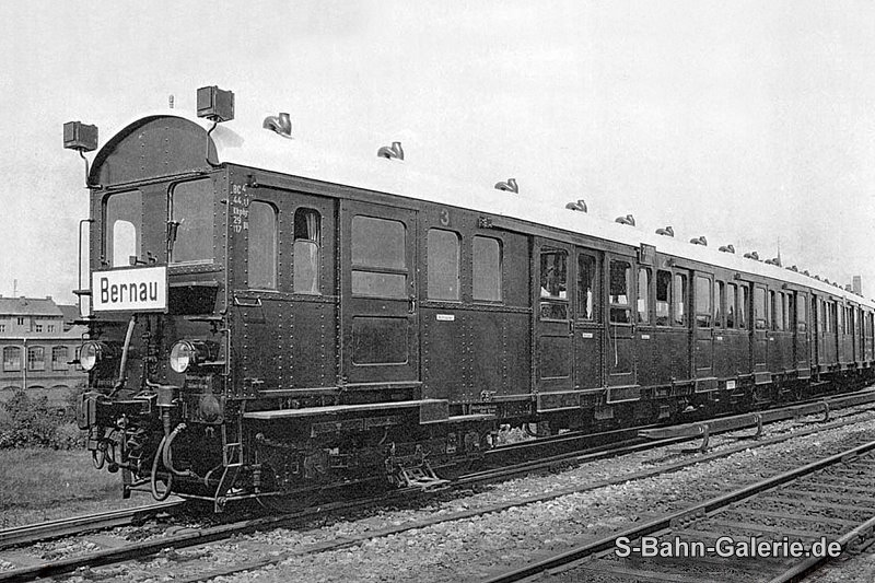Versuchszug A von WUMAG, Görlitz - S-Bahn Berlin - S-Bahn-Galerie.de Versuchszug A von WUMAG, Görlitz - S-Bahn Berlin - S-Bahn-Galerie.de