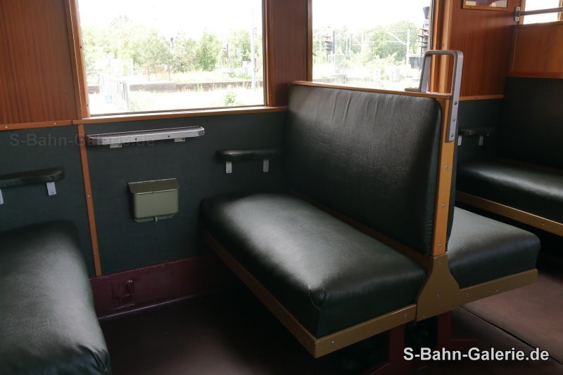 Beiwagen 275 954 (Bauart Wannsee) am 25.05.2024 in Erkner - S-Bahn-Galerie.de Beiwagen 275 954 (Bauart Wannsee) am 25.05.2024 in Erkner - S-Bahn-Galerie.de